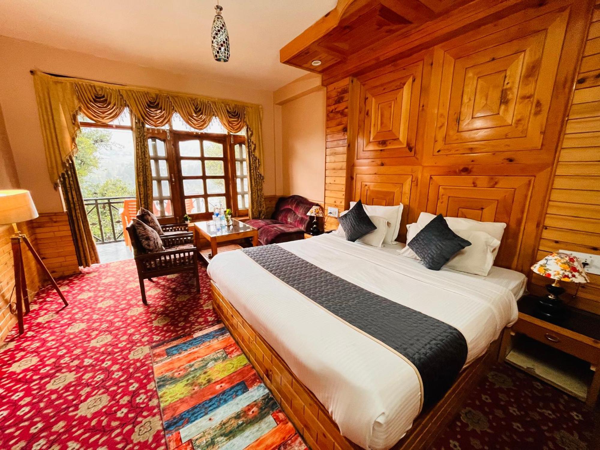 Snow Clad Riverview Hotel & Resort, Manali Exterior photo